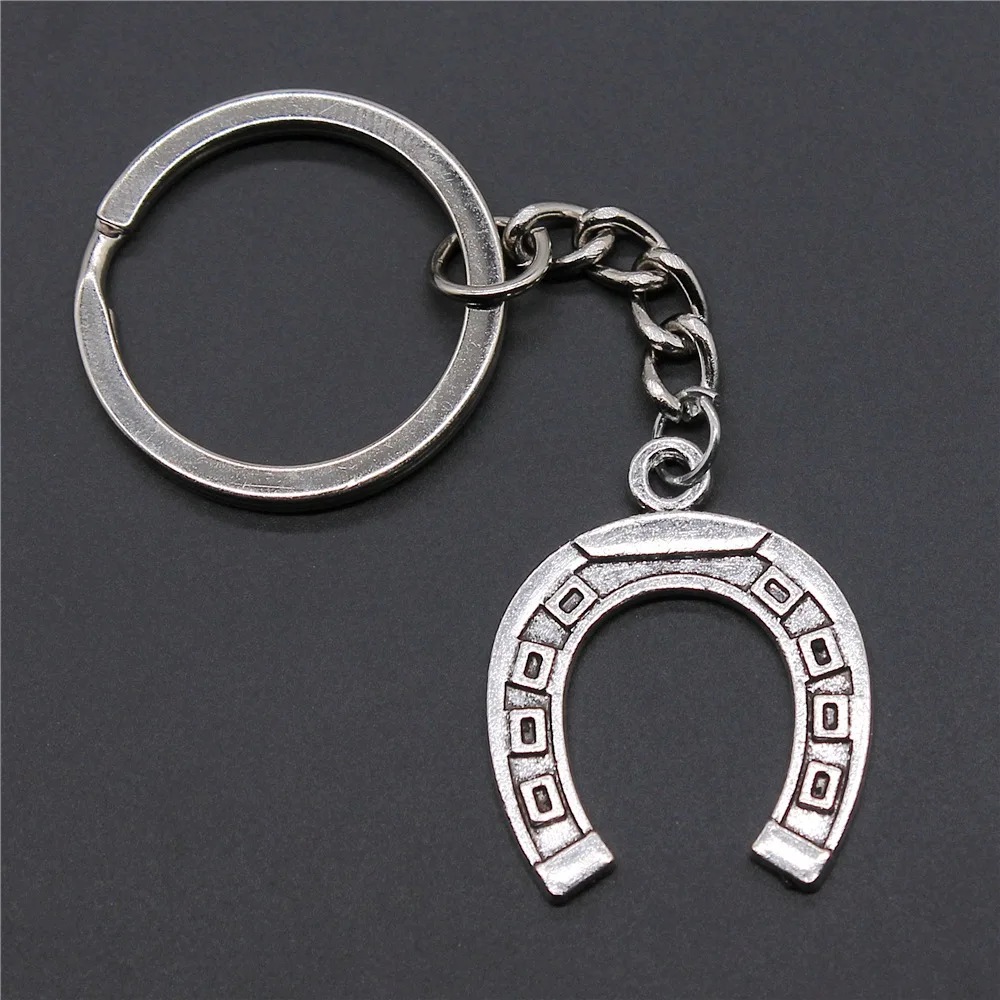 Dropshipping Antique Silver Color 30x24mm Horseshoe Pendant Keyring Souvenirs Gift