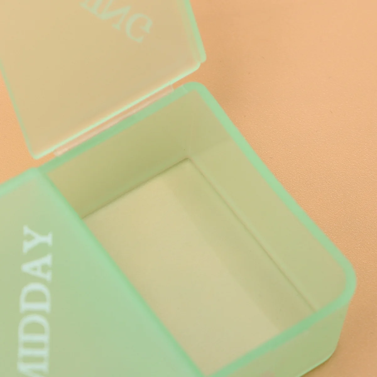 

21 Grids Storage Multifunction Container Green 21-Grids Pill Box Medicine Box Plastic Travel Organizer Jewelry