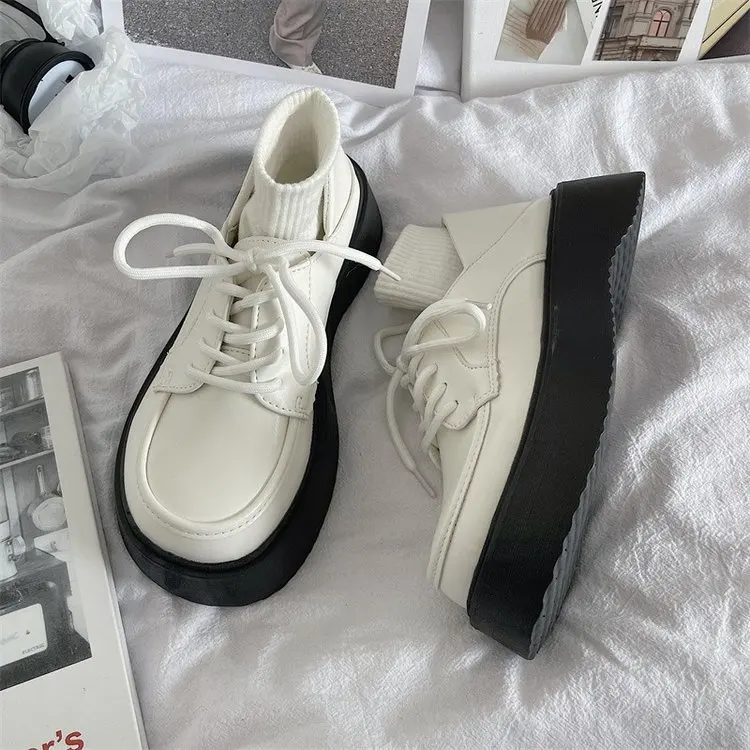 

Women's Oxford Shoes Retro Cat Heel Soft Bottom Lace-Up Single Shoes British Style Spring Autumn New Arrival PU Material