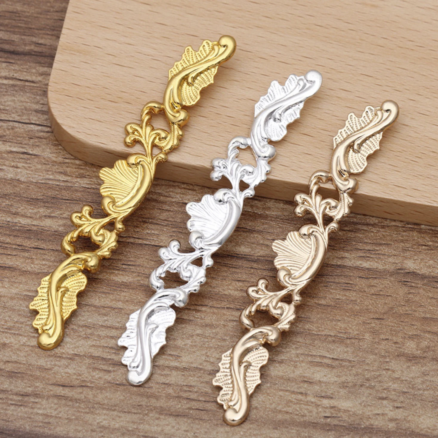 REGELIN Filigree Wraps Flower Connectors Metal Crafts Gift Decoration 20Pcs 6 Color 7*78mm DIY Findings Jewelry Making
