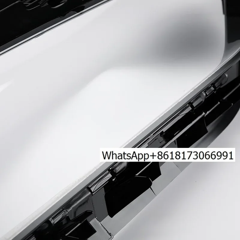 

Suitable for a pair of transparent lampshades on the left and right of headlights with high-quality snake glue