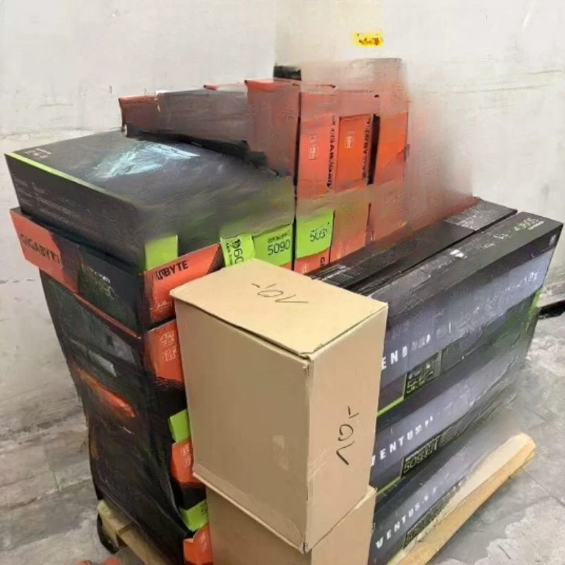 32GB GDDR7 graphics card