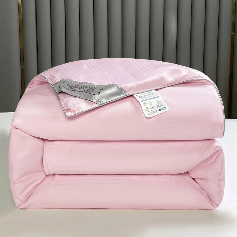 New jacquard section quilted silk quilt thickened winter warm quilt core solid color fashionable winter quilt