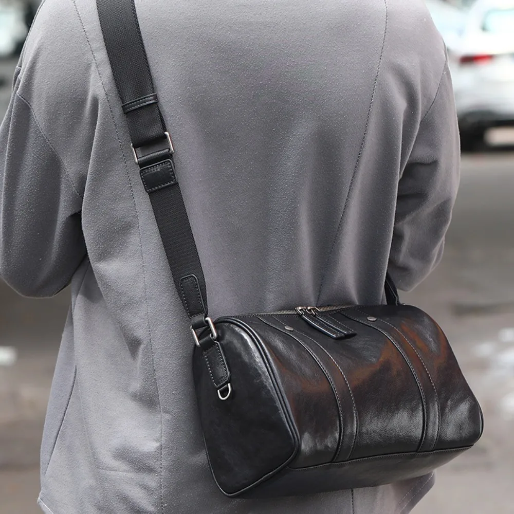 

New First-layer Vegetable Tanned Calfskin Single Shoulder Oblique Span Bag Luxury High-end Large-capacity Soft Pillow Bag Men's