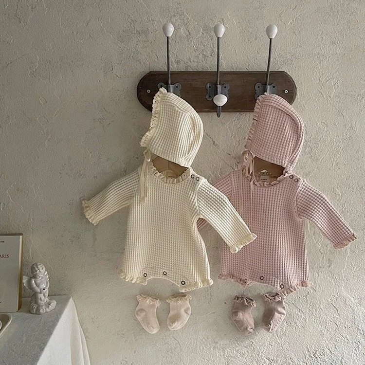 2026 New Product Ins Autumn Winter Infant Waffle Long Sleeve Triangle Rompers Girls Baby Jumpsuit Crawler