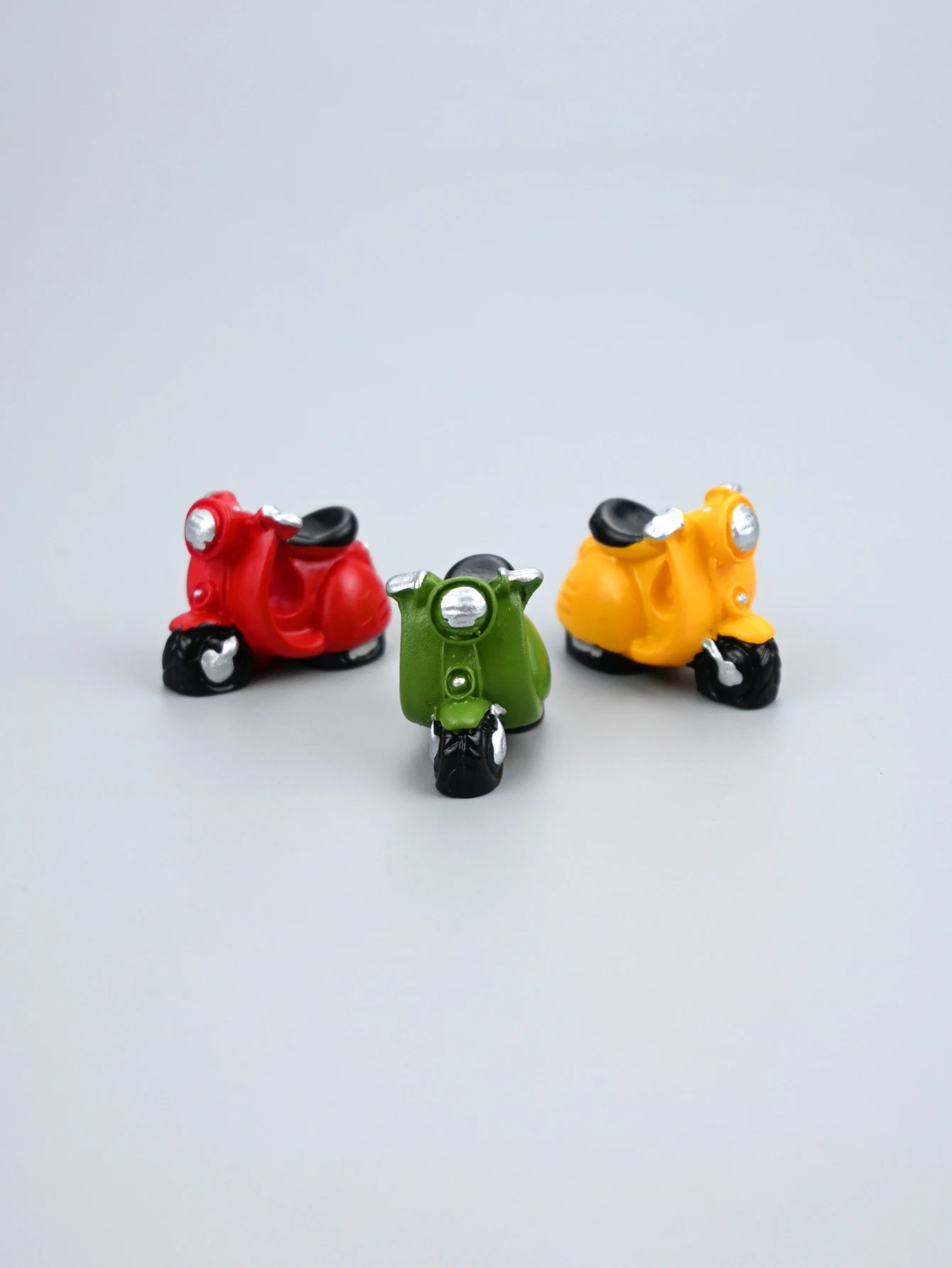 2 sztuki: miniaturowy motocykl – Motorcycle Helmets recenzja i cena