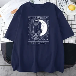 T-shirt da donna con stampa grafica Moon And Cat abbigliamento Vintage sottile t-shirt traspirante Harajuku magliette comode larghe donna