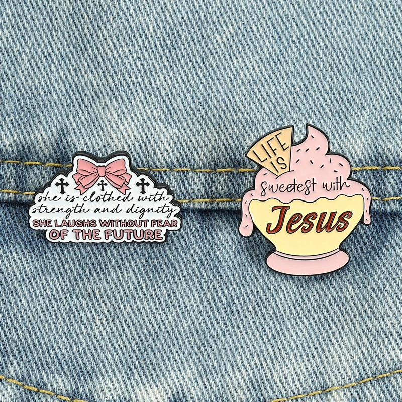 Life is sweeter with Jesus Enamel Pins God Quotes Brooches Cute Pink Bowknot Badges Faith Motivational Jewelry Gift for Friends