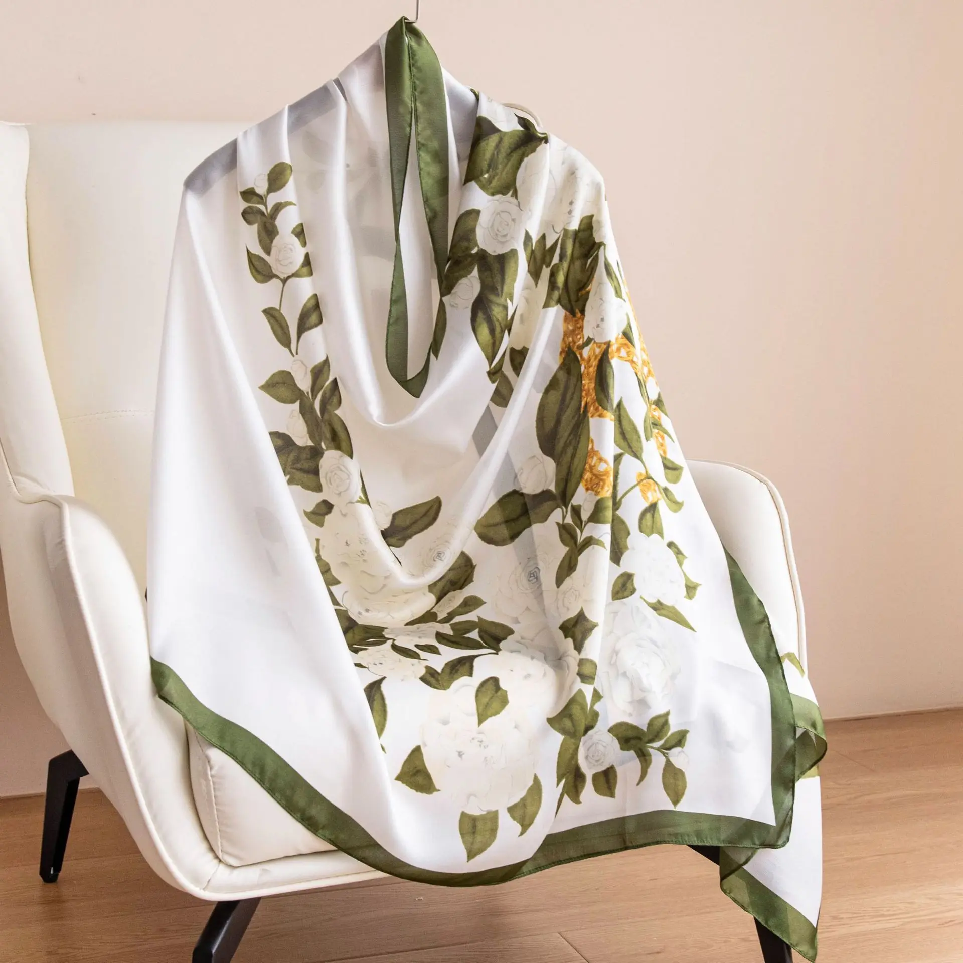 

Новый весенне-летний шарф-палантин из высококачественного искусственного шелка, солнцезащитный, универсальный, популярный среди женщин