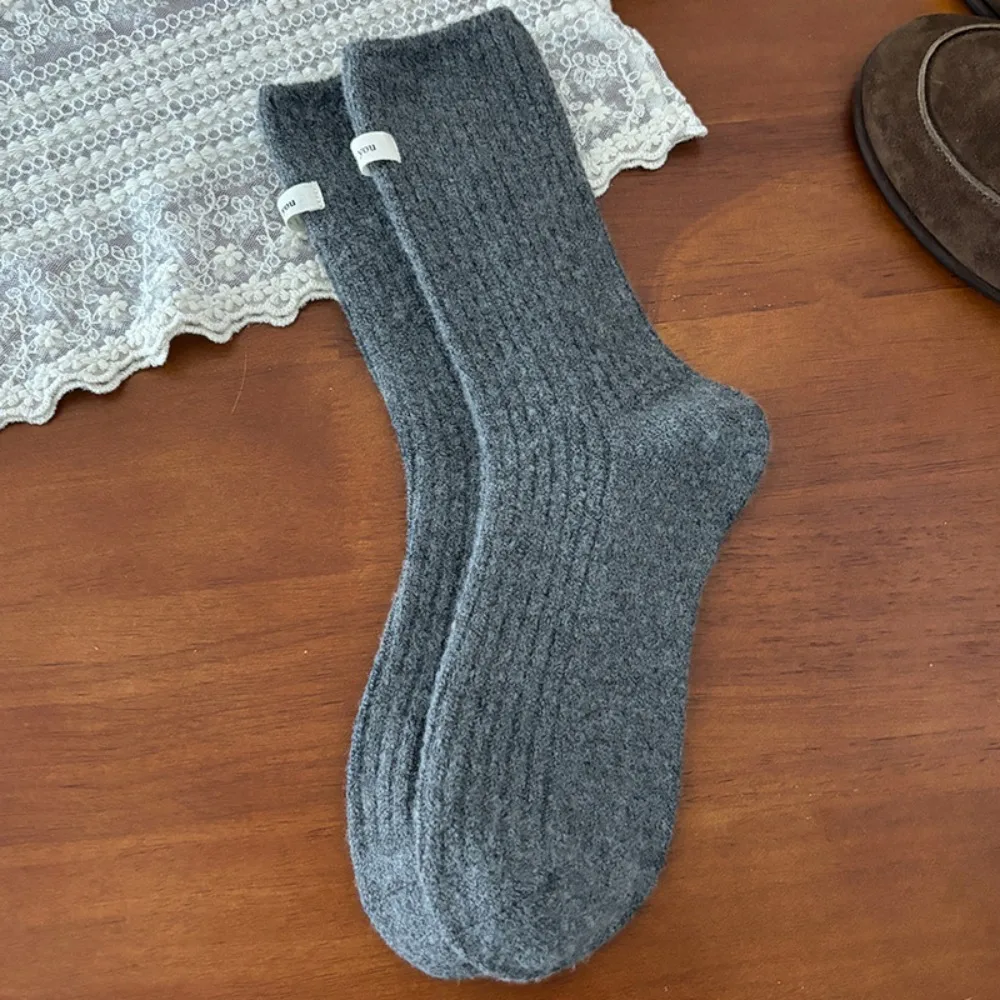 

Warm Simple Style Winter Socks Breathable Thick Loose Socks Solid Color Mid Tube Women's Socks Autumn