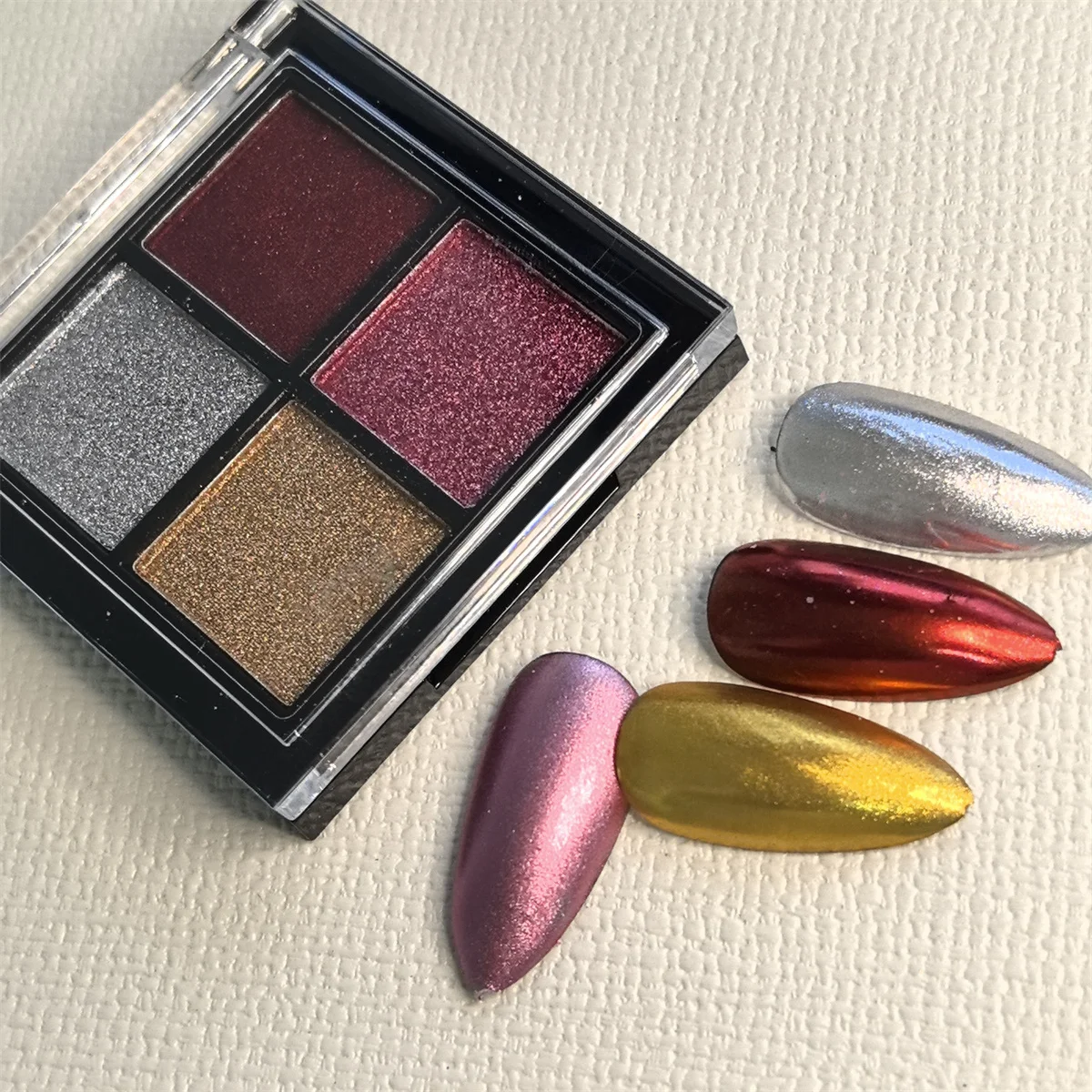 1pc 4 grid chrome nail magic mirror powder palette holographic laser aurora solid mirror gel polishing pigment decoration