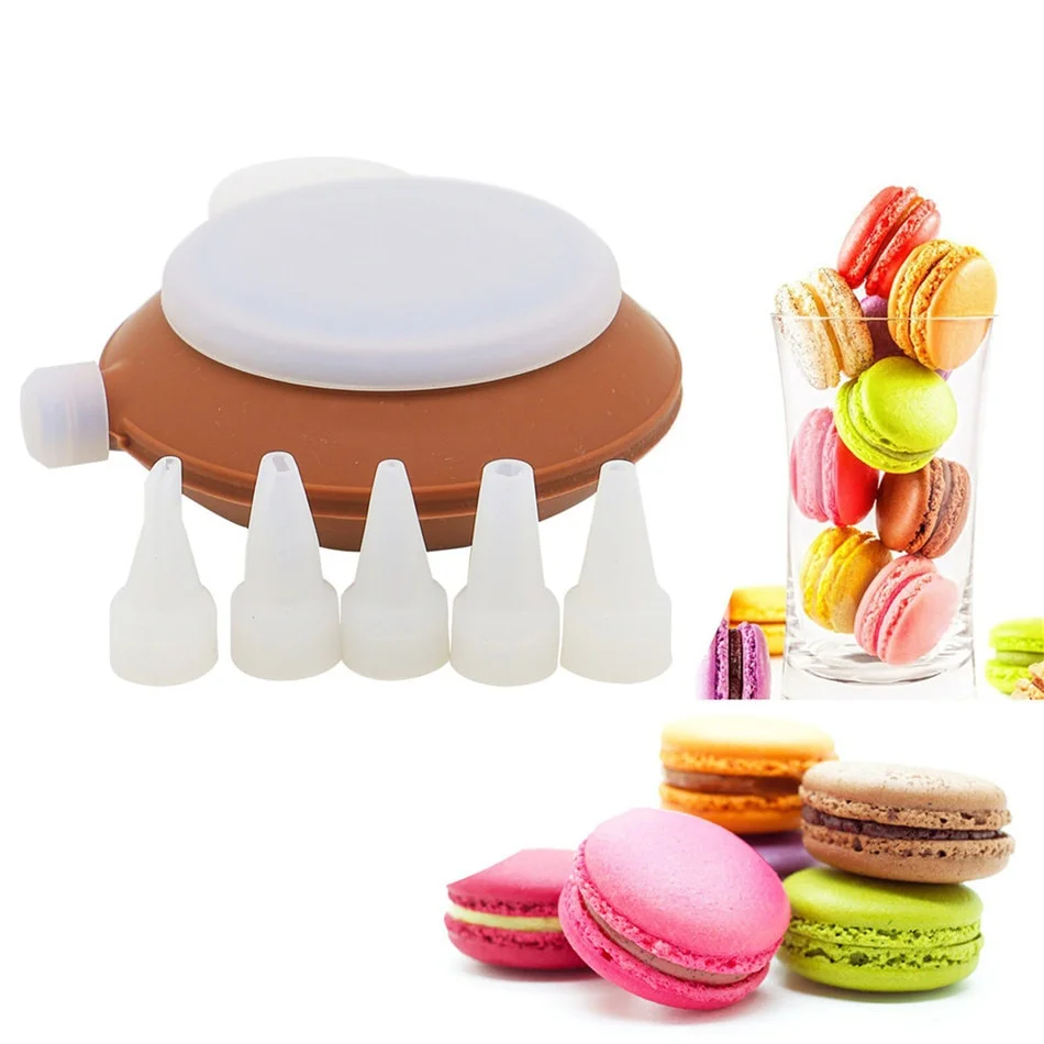Bakery Silicone Cake Muffin Macaroon Piping Icing Baking Tool Pot 4 Nozzles Set for Kitchen Bakeware Tools