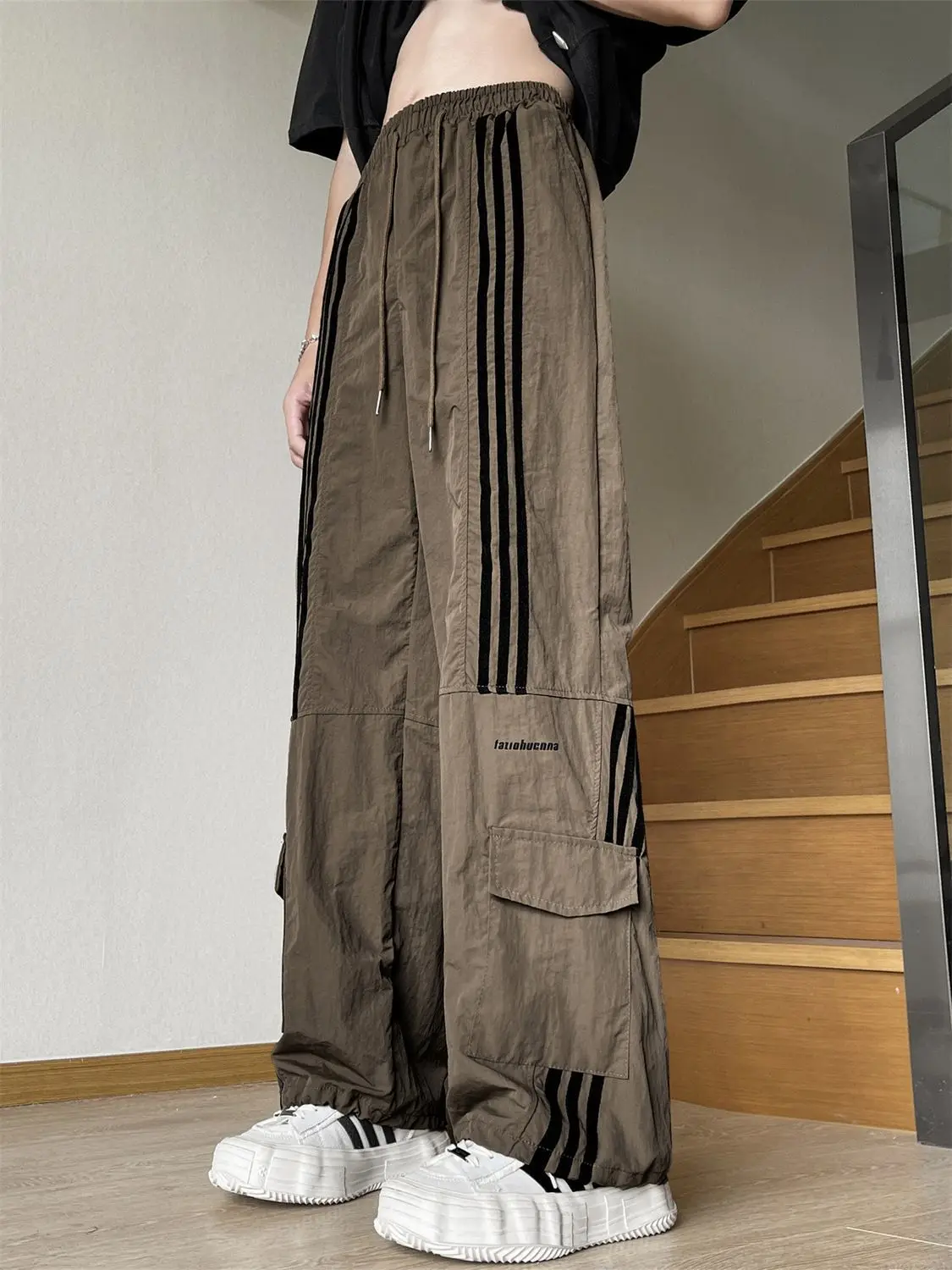 

Американские полосатые широкие брюки в стиле ретро, свободные модные одинаковые прямые повседневные спортивные длинные брюки