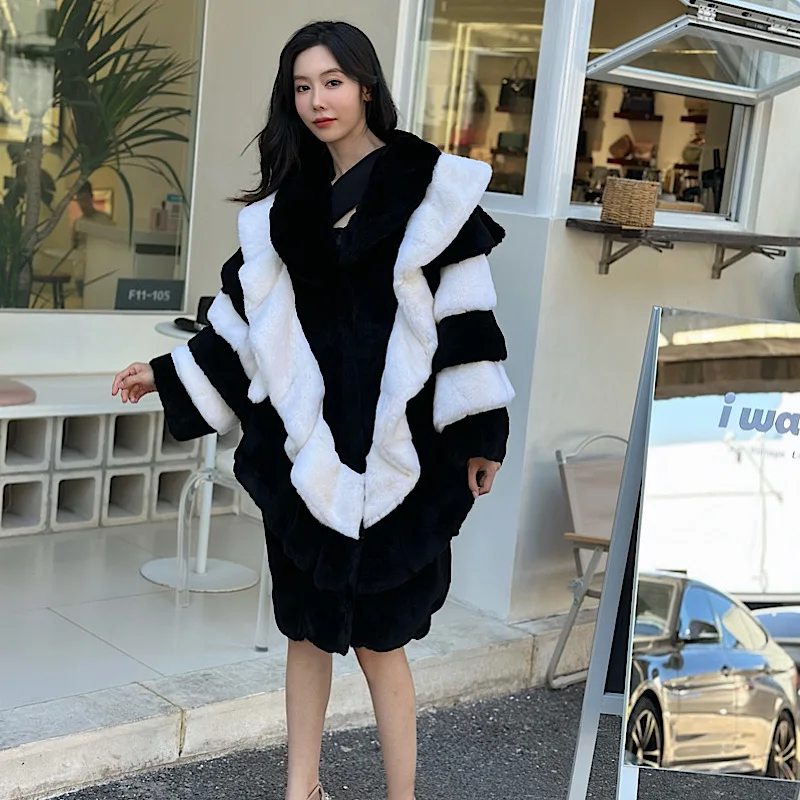 2023 New  Winter Whole Skin Fur Rex Rabbit Hair Fashionable Contrast Lapel Young Medium And Fur Coat Lady