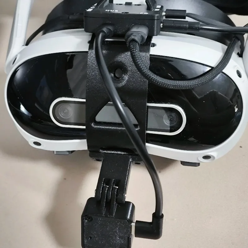 Cymple VRChat Eye Track Face Tracking Device for Quest 3/3S/2 Pico