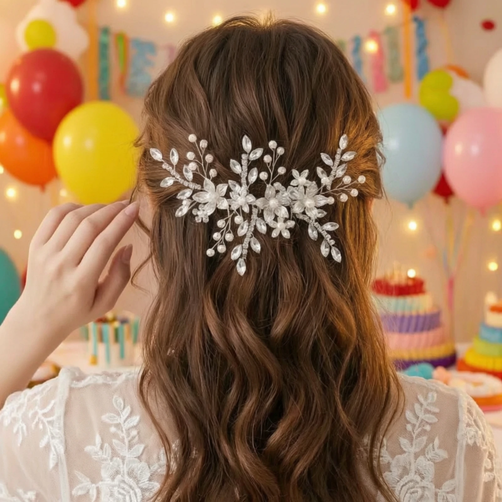 Bridal Hair Comb Rhinestone Decorative Hair Comb Hairpiece Lightweight Elegant for Brides, Weddings, Parties