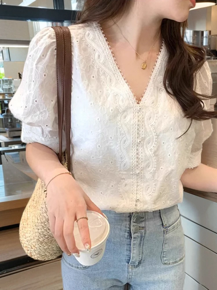 

Ele White Lace irt Women's Faion V-ne Bubble Sve Blouse Versatile Summer New Sle Korean Loose Fit Cardigan