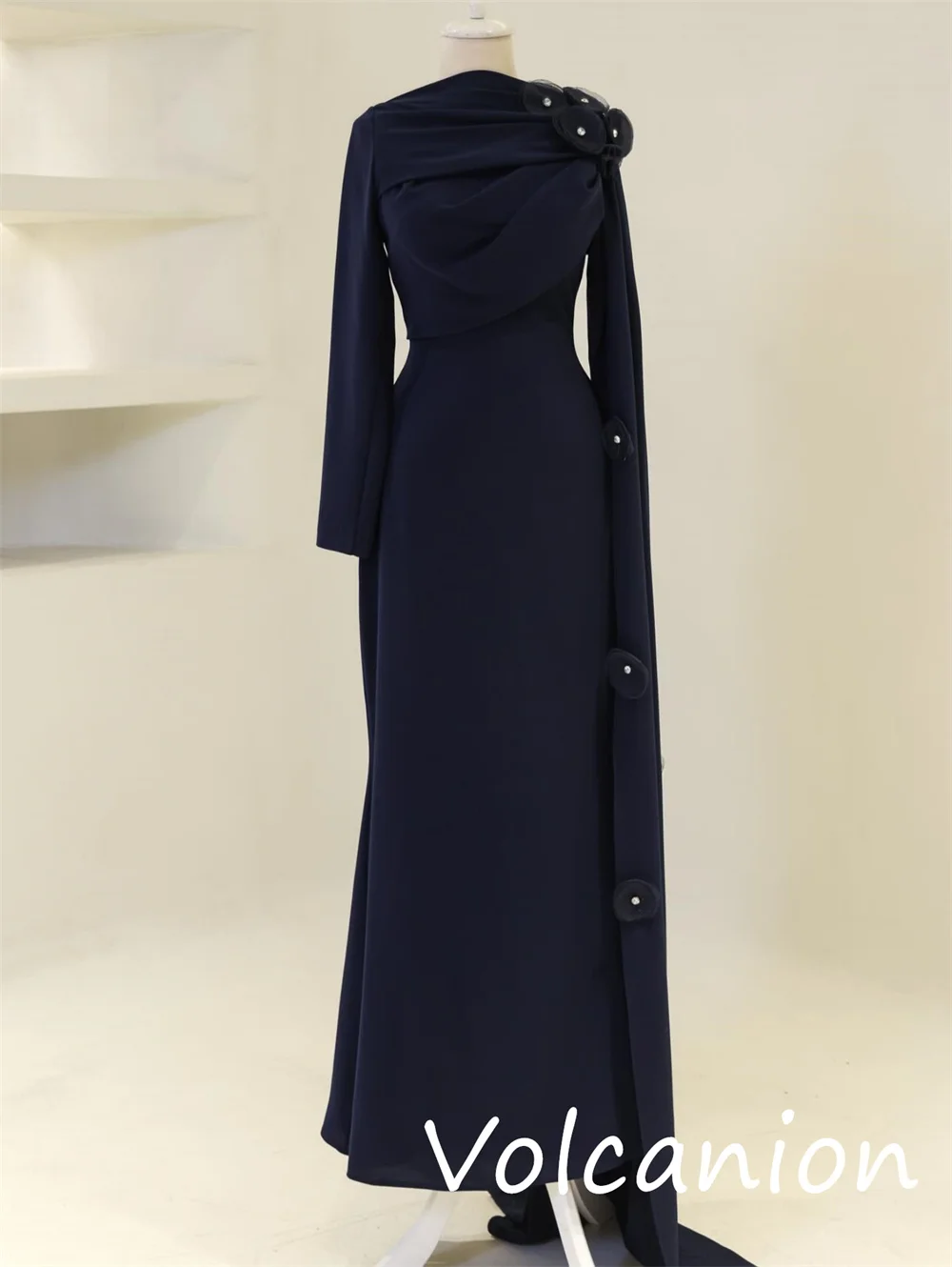 تخصيص النمط الصيني جيرسي زهرة الطية ألف خط مغرفة الرقبة فساتين طويلة مناسبة مخصصة رائعة