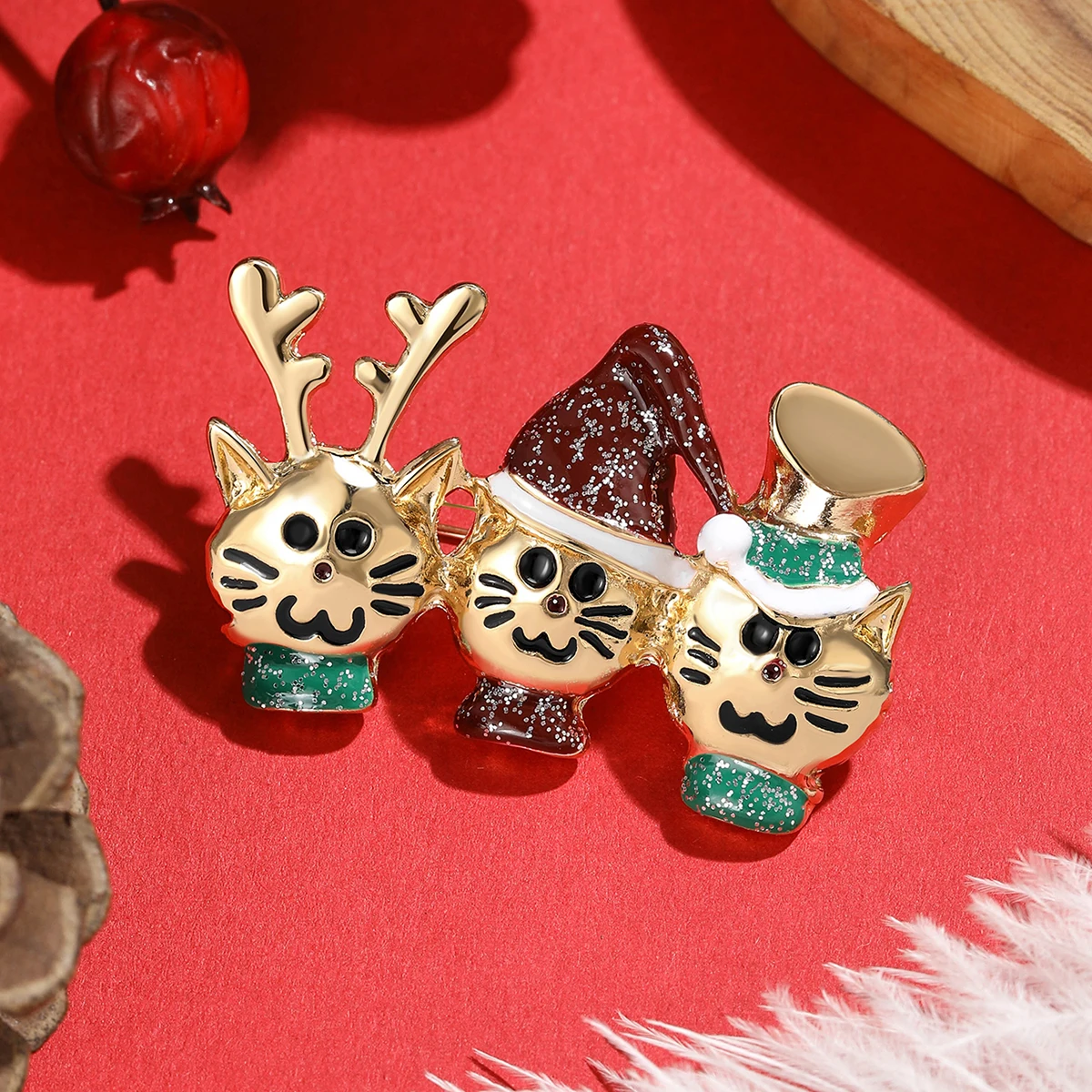 العصرية عيد الميلاد ثلاثة هريرة دبابيس للنساء للجنسين الحيوان دبابيس مأدبة اكسسوارات الحفلات الهدايا #2