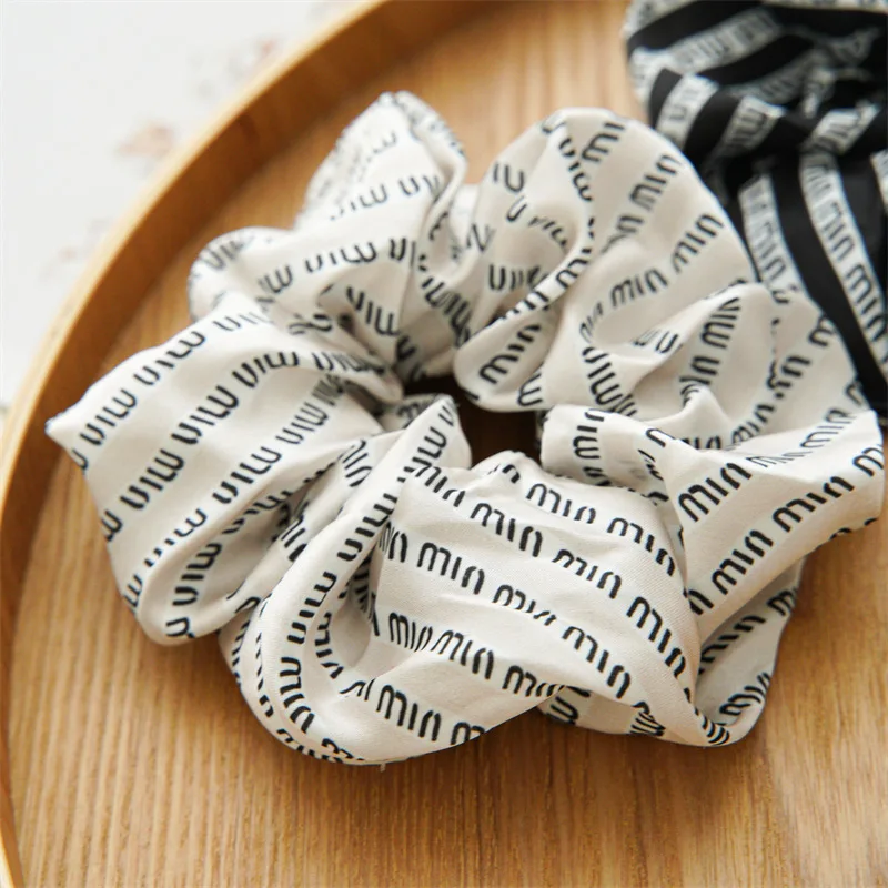 Newest Korean Woman Big Elegant Silk Elastics Hair Band Scrunchies Hair Ties Ladies Ponytail Hold Hair Accessories