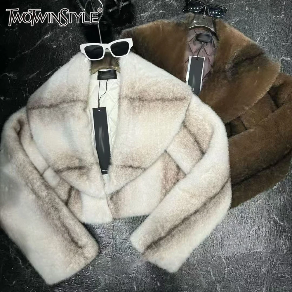 

TWOTWINSTYLE Temperament Warm Short Jackets For Women Lapel Long Sleeve Winter Designer Jacket Female Fashion Style KJA552351