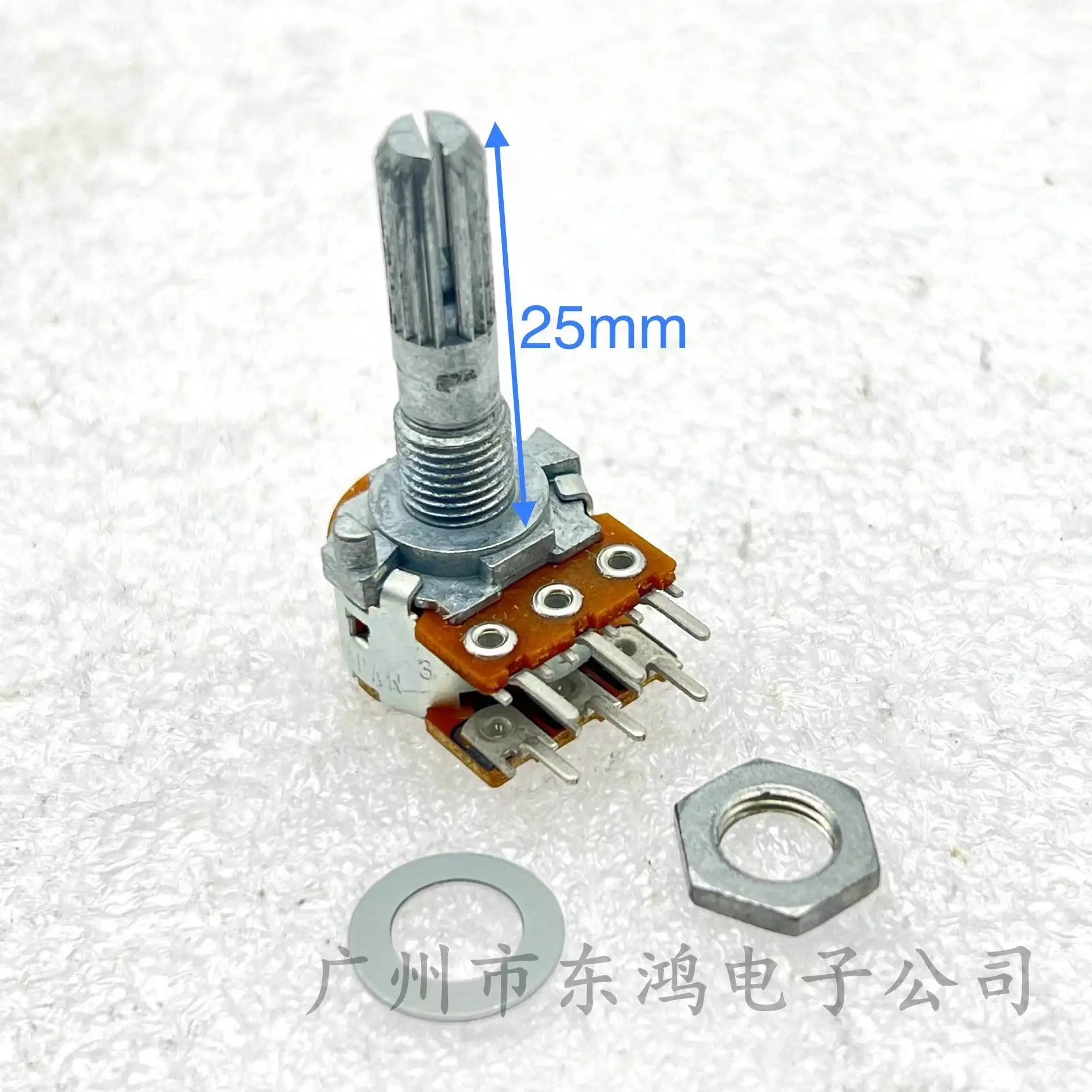 ALPS RK163 16 type B10Kx2 dual six-pin volume potentiometer imported from Japan, shaft length 25MM