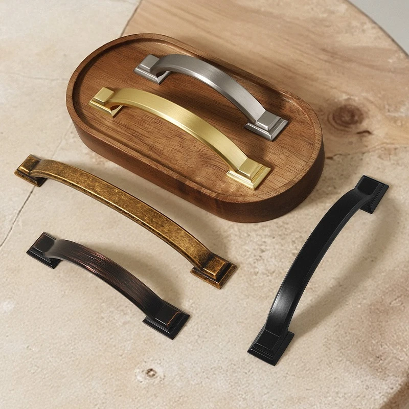 American Vintage-Style Zinc Alloy Wardrobe Door Handle, Arched Antique-Bronze Drawer and Cabinet Pull, Retro Furniture hardware