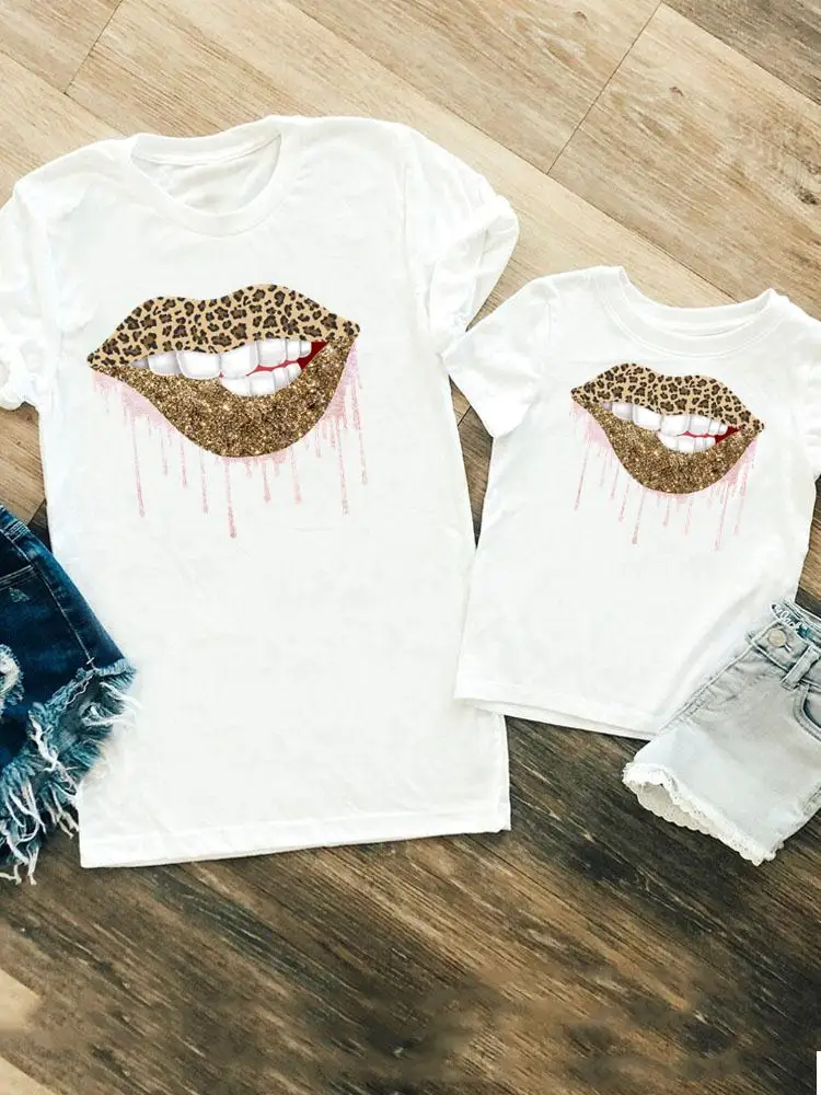 

Leopard Lip Cute 90s Women Girls Boys Family Matching Outfits Kid Child Summer Mom Mama Tshirt Tee T-shirt Clothes Clothing