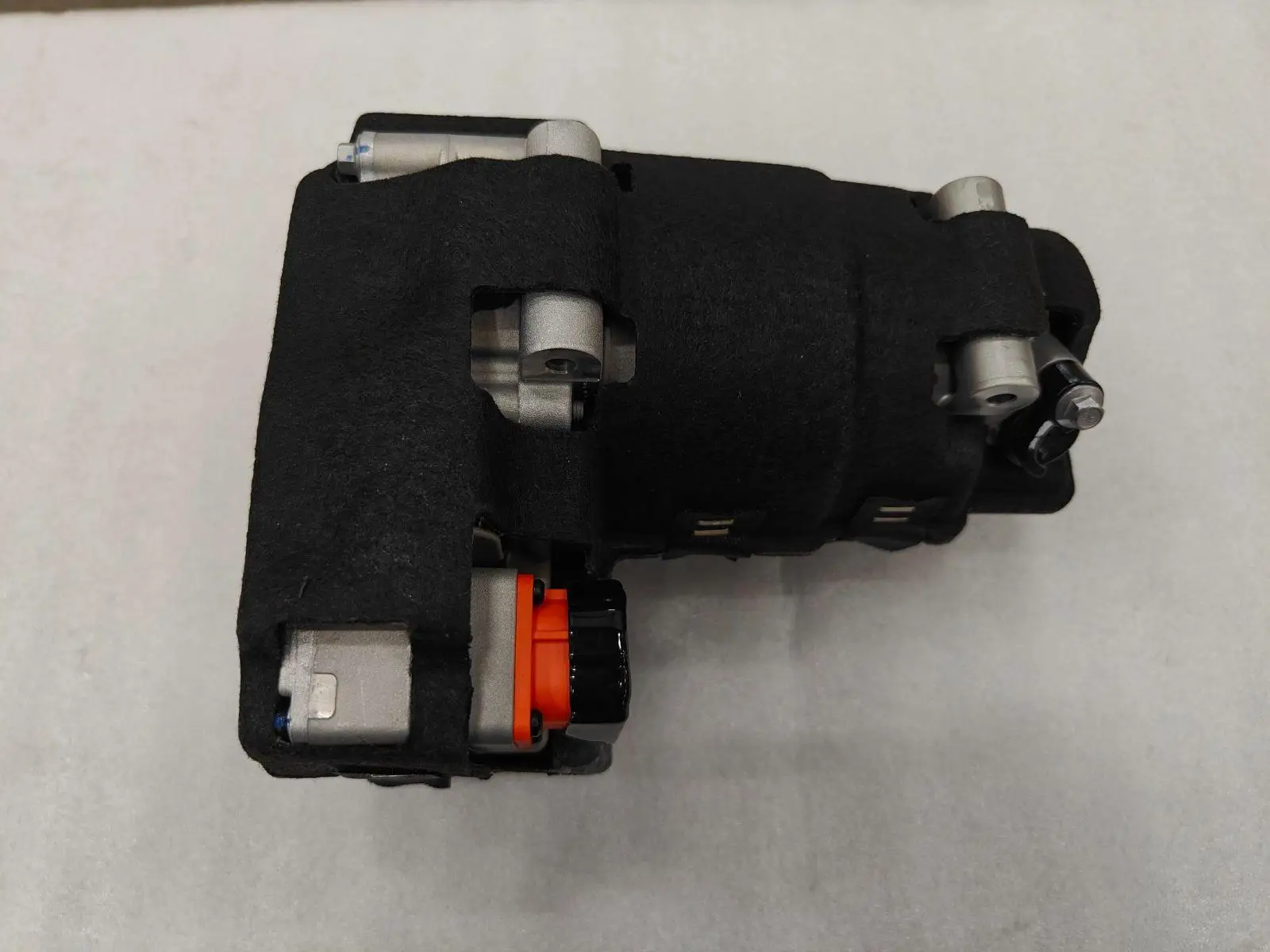 Original OEM New High Voltage Hybrid AC Compressor for BYD Seal 06EV EWEA-8103020C Auto Air Conditioning Replacement Part