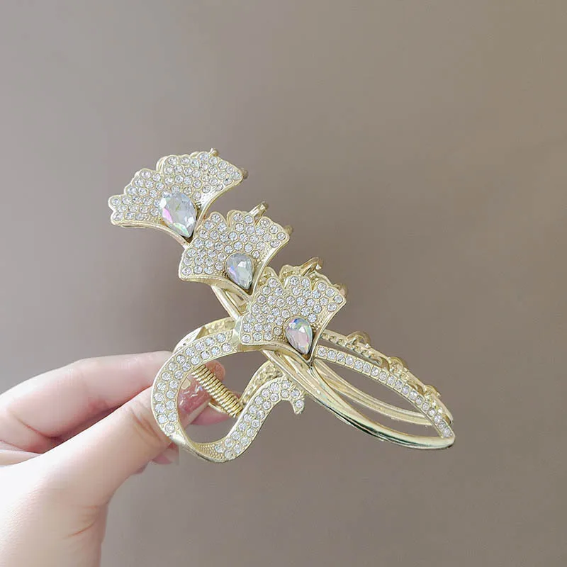 

Full diamond ginkgo leaf grappling clips, hair clips, high-end metal shark clips, daily versatile and retro hair accessories