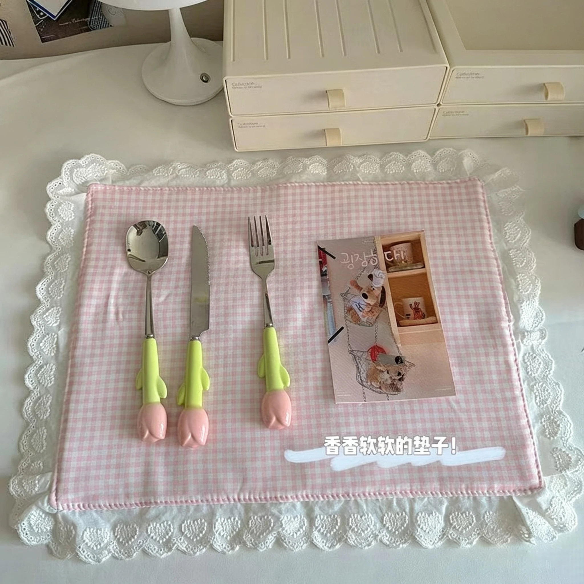 Ins Style Korean Pure Cotton Insulated Placemat Tablecloth Pose Props Decorative Coaster Love Lace French Tablecloth Cute Gift