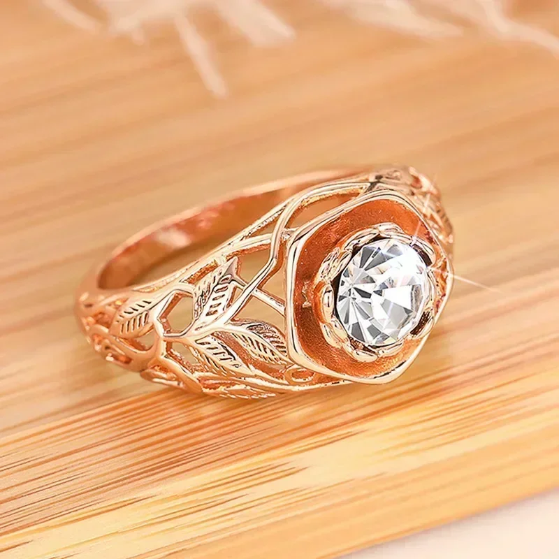 2026 New Hollowed Out Rose Personalized Ring, Stylish European and American Design, Elegant Accessory for Attending Banquets