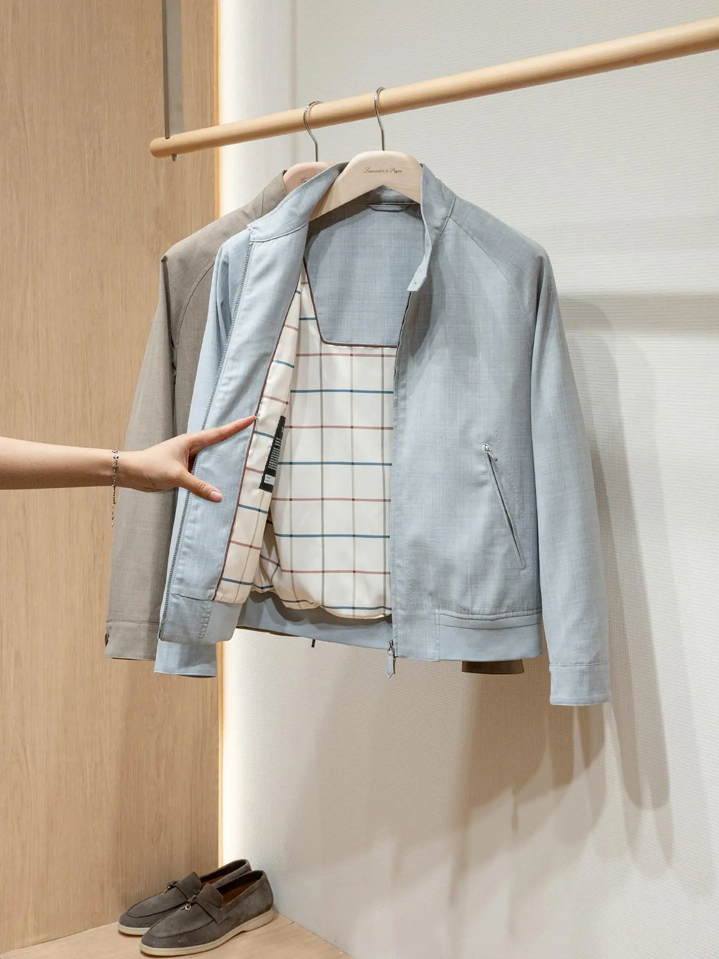 Double sided men's casual baseball jacket men's fashionable baseball collar loose windproof jacket