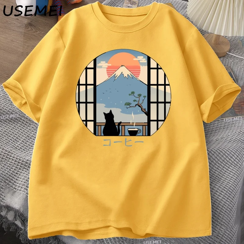 تي شيرت Coffee Cat in Mt Fuji تي شيرت نسائي برقبة دائرية وأكمام قصيرة تي شيرت مطبوع على الطراز الياباني تي شيرت كبير الحجم