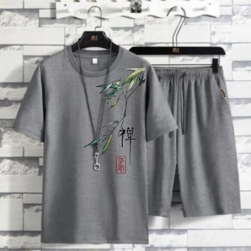 

New Summer Fashion Trendy Printed Ice Silk Breathable Short Sleeve T-Shirt Set Men's Casual Loose Sports Plus Size Two-Piece Set