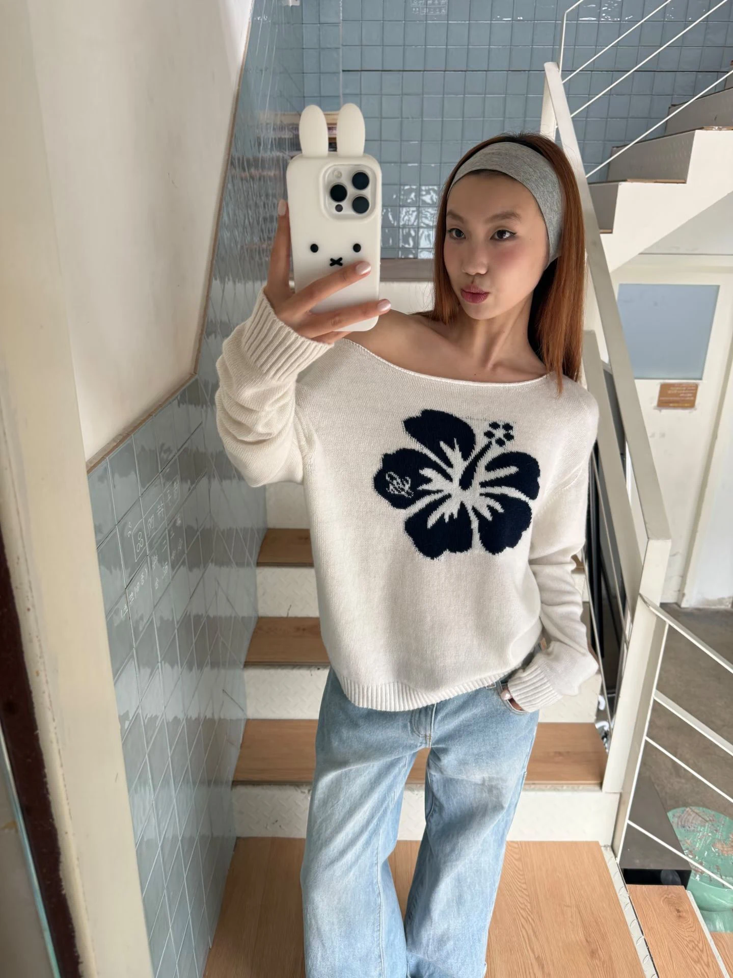 Flower Jacquard Sweater Woman Autumn Raw Hem Sexy Slash Neck Long Sleeve Pullover Female Vintage Sweet Preppy Style Jumpers Top