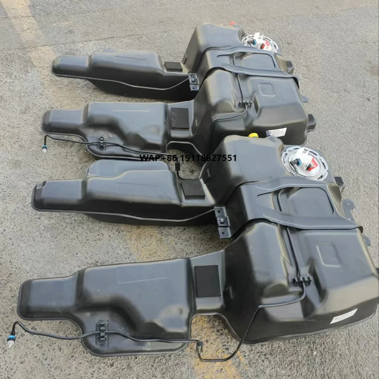 

Brand New Original Fuel tank Suitable for G500 G63 G55 W464