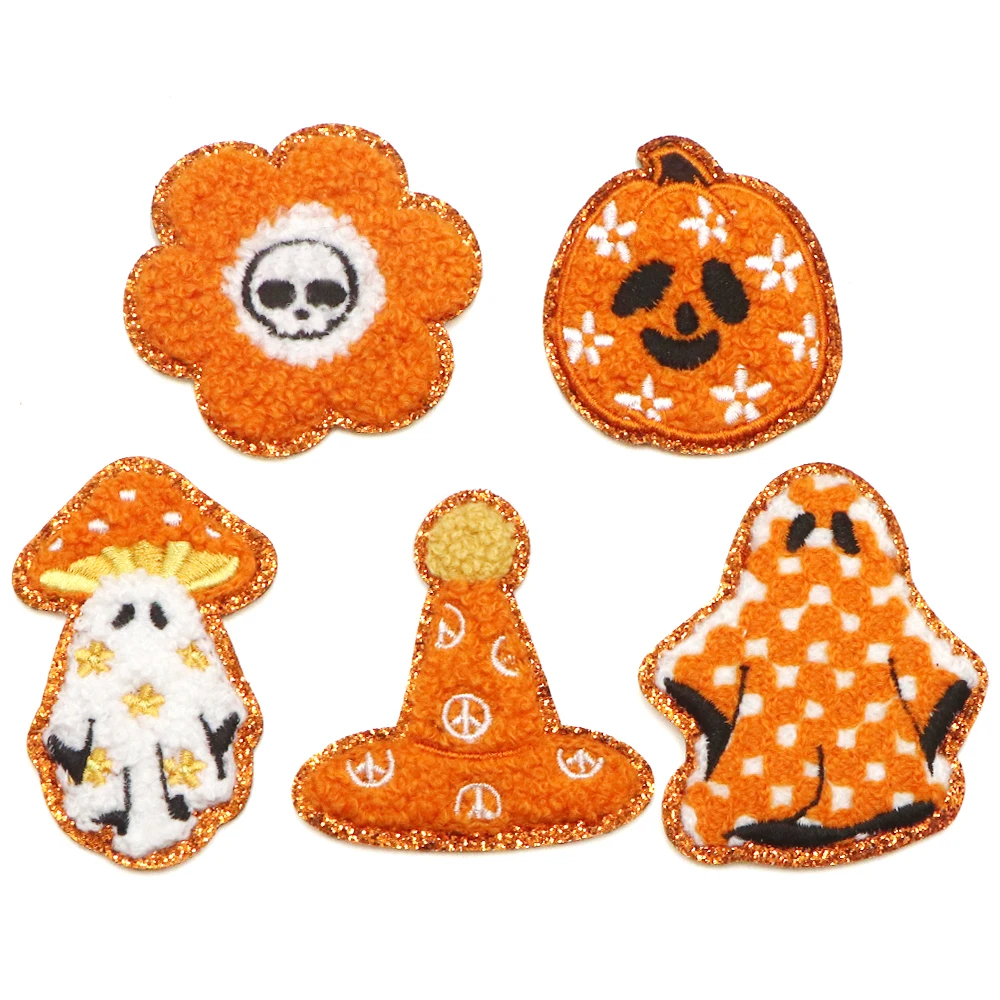 1PC Halloween Ghost Pumpkin Chenille Patch Iron on Patch For Clothing Sew Motif Applique Clothes Stickers for T-shirt Hats Decor