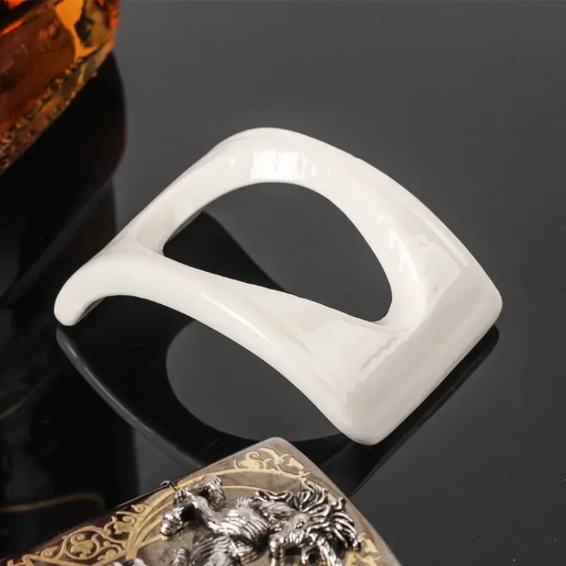 

Ceramic pipe holder a practical tool for smoking pipes portable arched pipe holder single holder pipe accessories