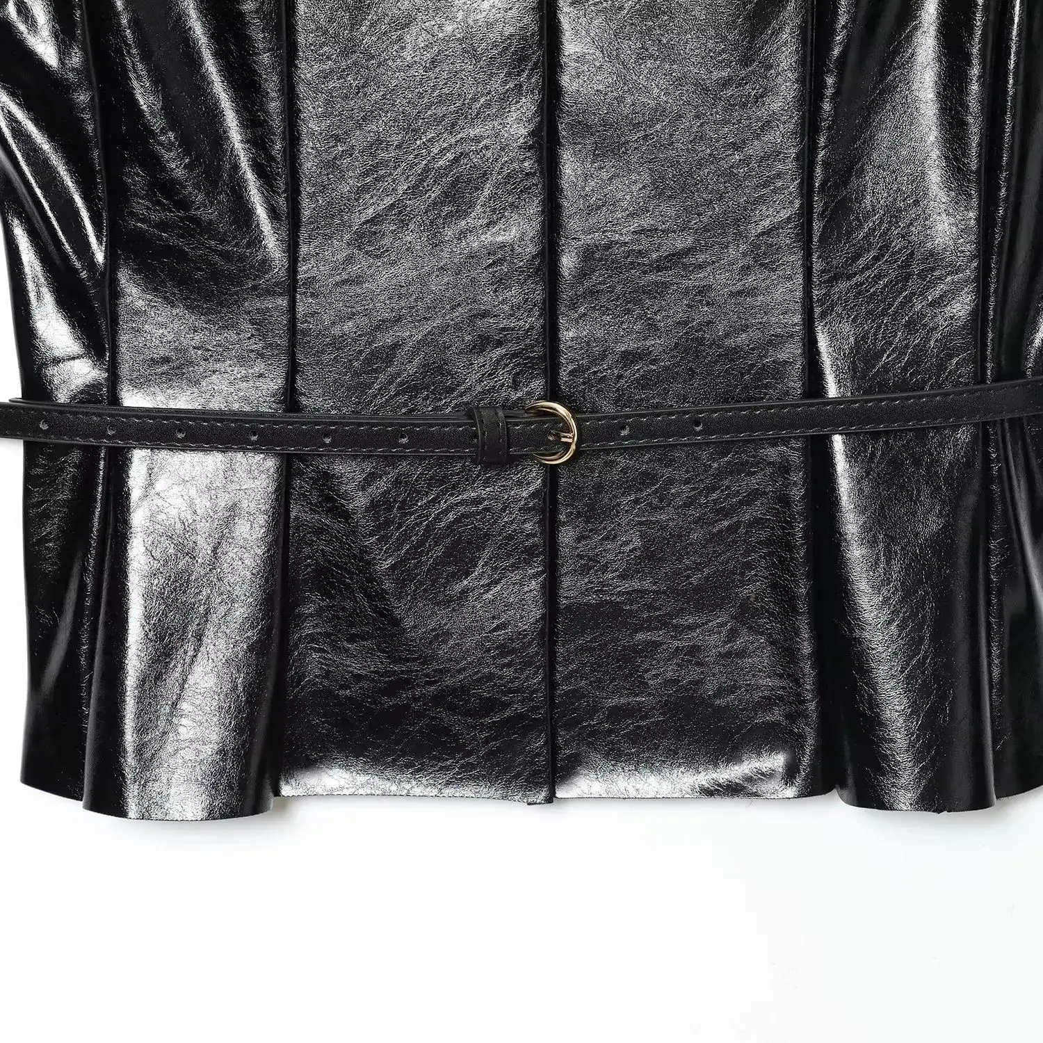 أزياء نسائية لعام 2025 على الطراز الأوروبي والأمريكي للخريف تأثير جلدي تقليد جديد مع حزام سترة خلفية بسحاب علوي Mujer