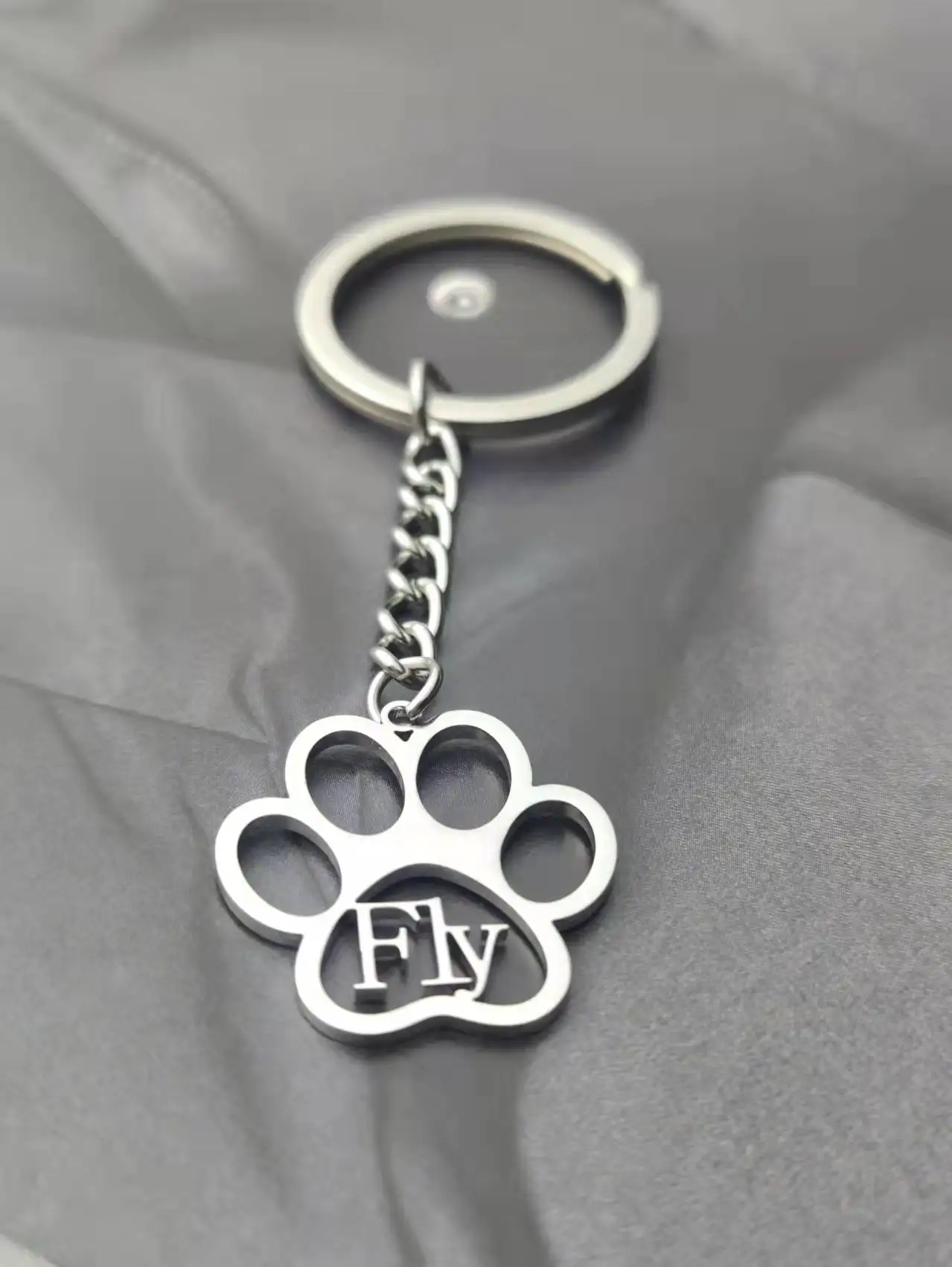 

Pets ID Tag Personalized Keychain Customized Dog Collar Keychains Name Tel Number Engraved Keyring for Puppy Pet Anti-lost