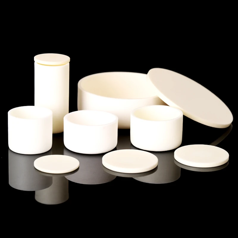 Cylindryczny tygiel z 99% tlenkiem glinu z wewnętrzną pokrywą, tygiel ceramiczny z korundu, różne specyfikacje do eksperymentów spiekania w laboratorium. — zdjęcie produktu 5