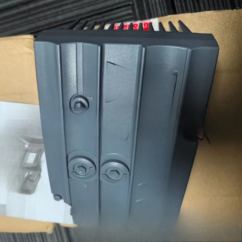 

SEW original explosion-proof inverter MM05D-503-00 05C 03 11 15 22 30 40 Power