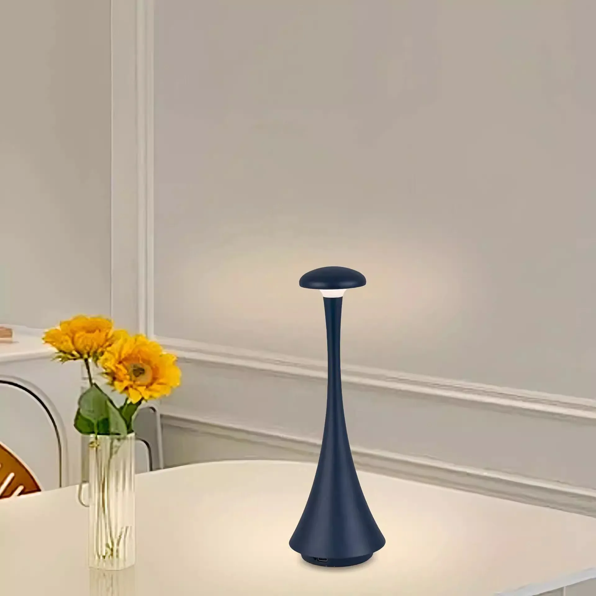 مصباح ليلي قابل لإعادة الشحن مصباح لاسلكي يعمل باللمس مصباح إبداعي USB-C مصباح مكتبي لغرفة نوم الفندق مصباح لتهيئة الجو 3 ألوان #3