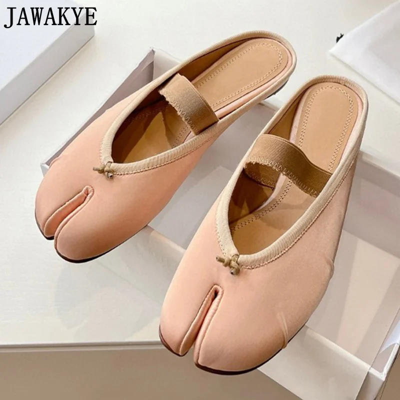 2024 Summer Split Toe Flat Slippers Women Designer Satin Dress Slides Fashion Runway Holiday Beach Walking Shoes For Women Mujer