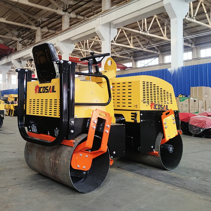 رائجة البيع صغيرة منخفضة الوقود ملموسة الطريق الأسطوانة الضاغطة ذاتية الدفع الضوء الاهتزازي ركوب على أسطوانة الطريق