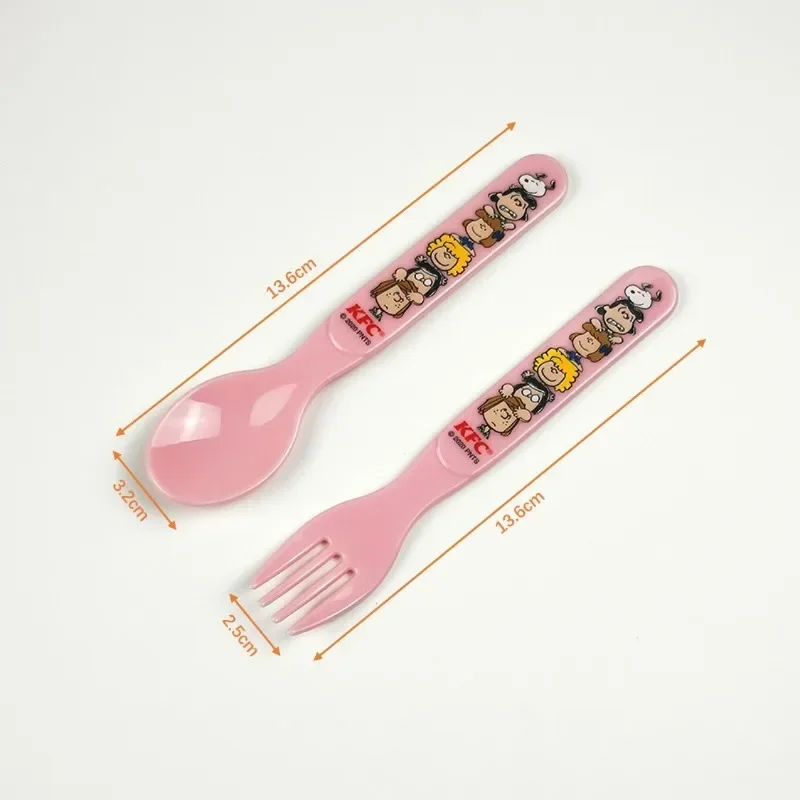 漫画漫画のアニメーションのぞき見包丁セット、食品グレードpp、スプーン、フォーク、旅行、子供のキッチン用品