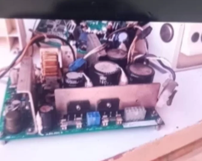 1PCS Original Second-Hand Circuit Board 220v, Can Be Used Normally, Suitable for Juki 3200 Keyhole Industrial Sewing Machine