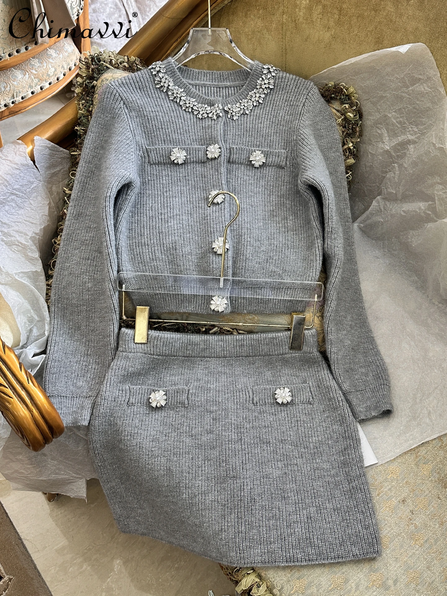 ヘビーネイルドリルショートセーターコートファッションカーディガン スカートツーピースセット2025秋服新作ハイエンドレディースニットスーツ