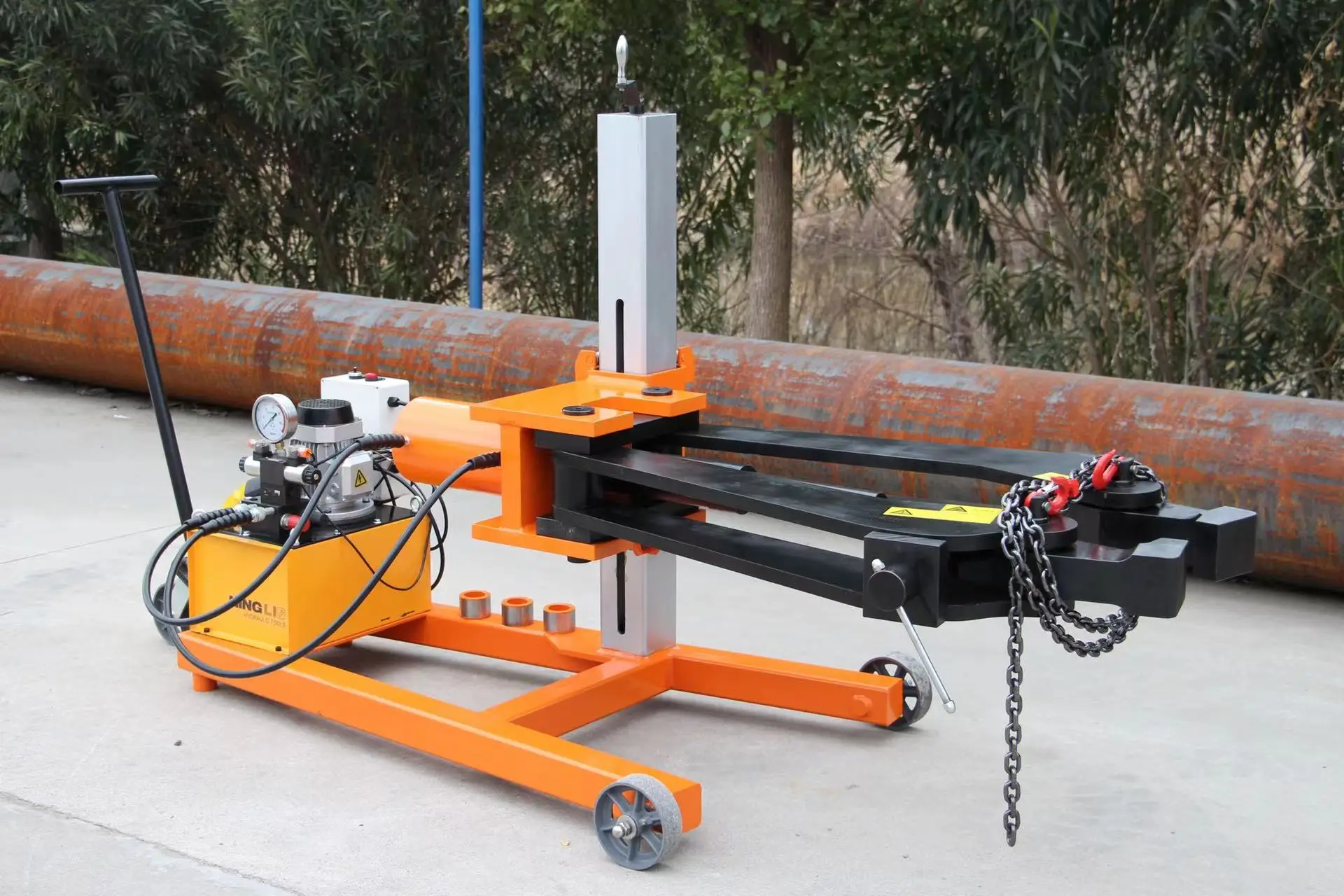 O extrator de engrenagem hidráulica automática de veículo de 2 garras pode ser equipado com elevador elétrico